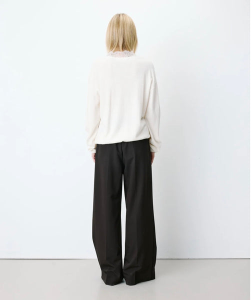 AUGUSTIN KNIT SWEATER WITH LACE V-NECK