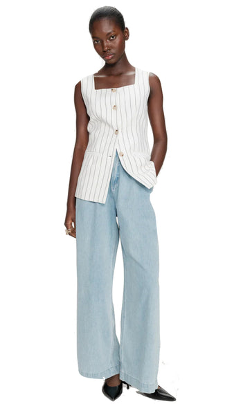 VIC TAILORED LINEN VEST IN PINSTRIPE WHITE